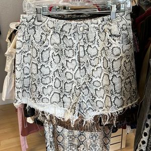 Snakeprint high rise shorts